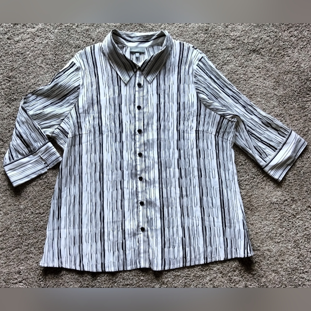 Essentials striped shirt, size 22/24W